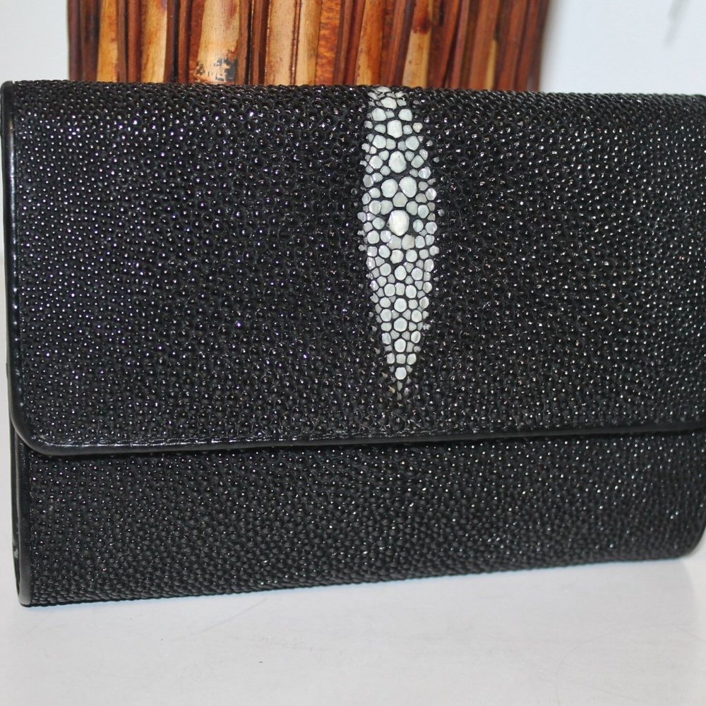 Black Stingray-Accent Clutch Wallet - Unbranded
